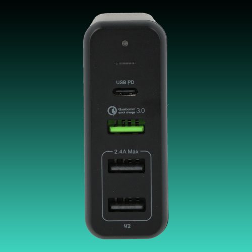 AVAX DC611 DESKY+ 75W Gyorstöltő elosztó,PD 60W, QC 3.0 18W, 2xUSB A 12W