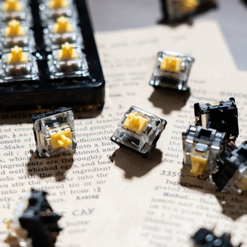 Gateron EF Silent Yellow – Halk Lineáris switch szett (10db)