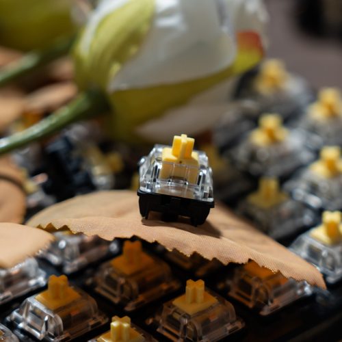 Gateron EF Silent Yellow – Halk Lineáris switch szett (35db)